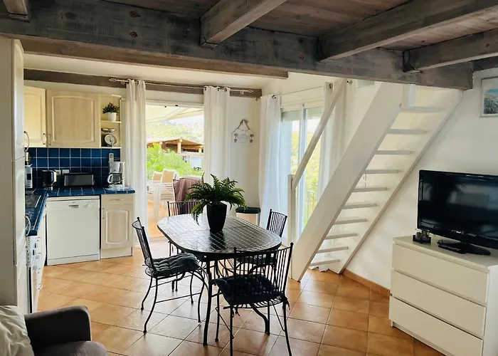 Hameau De Pietra Longa Salvini Porto-vecchio * סוטה